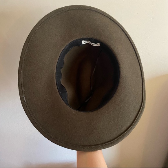 Artisan NY Olive Green Hat with Brown Band - Picture 4 of 5